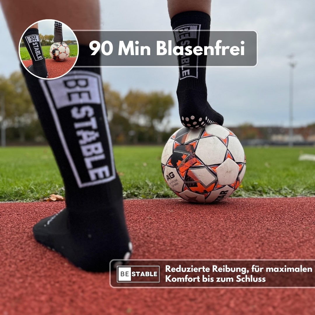 BeStable Gripsocks, rutschfeste Performance-Socken für Fußball und andere Sportarten, entwickelt für optimalen Halt und Stabilität auf dem Spielfeld. Hergestellt aus atmungsaktiven und hochwertigen Materialien für maximalen Komfort und perfekte Passform. Die Anti-Rutsch-Technologie sorgt für sicheren Stand und verbessert die Bewegungsperformance. Ideal für Kinder und Erwachsene, geeignet für Training und Wettkämpfe. Die BeStable Gripsocks sind langlebig, stylish und in verschiedenen Farben erhältlich