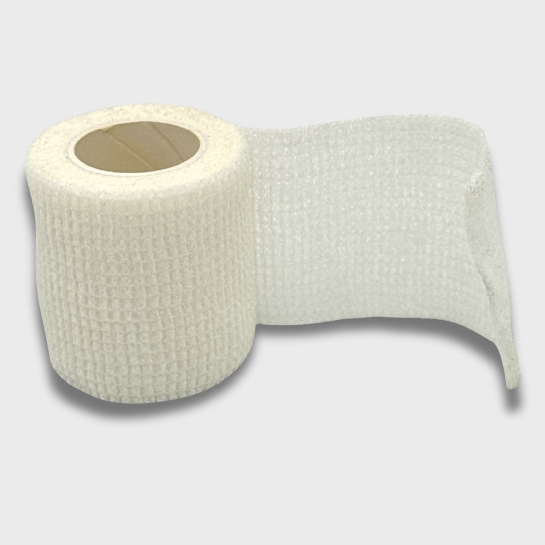 BeStable Tapeband, hochwertiges und strapazierfähiges Sporttape für Fußball, Training und Wettkämpfe. Entwickelt für sicheren Halt von Schienbeinschonern und zur Stabilisierung von Gelenken. Flexibles und leicht anwendbares Tape mit starker Klebekraft, ideal für Kinder und Erwachsene. Perfekt geeignet für sportliche Aktivitäten, um Verletzungen vorzubeugen und die Performance zu verbessern. Das BeStable Tapeband ist in verschiedenen Farben erhältlich und ein unverzichtbares Zubehör für Sportler