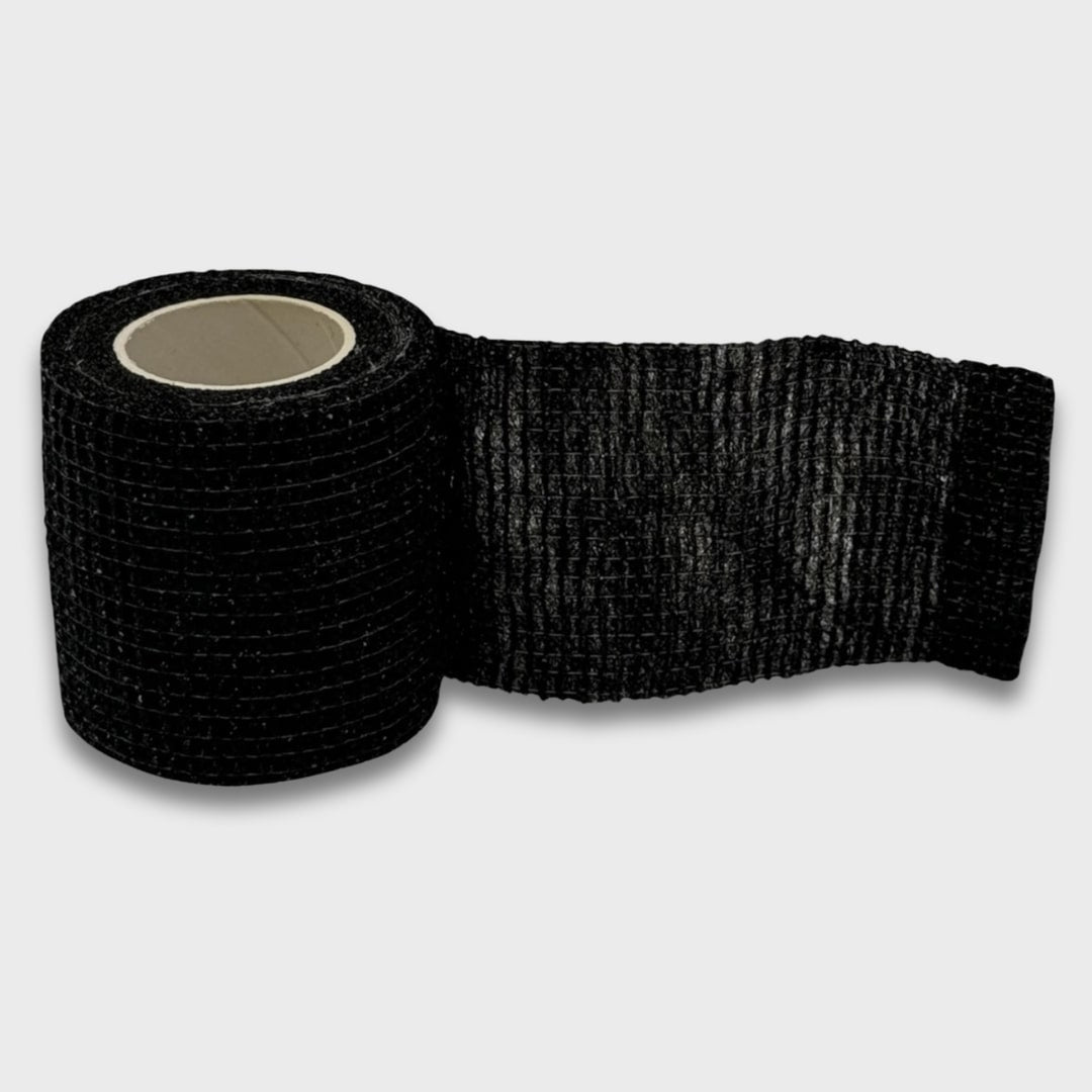 BeStable Tapeband, hochwertiges und strapazierfähiges Sporttape für Fußball, Training und Wettkämpfe. Entwickelt für sicheren Halt von Schienbeinschonern und zur Stabilisierung von Gelenken. Flexibles und leicht anwendbares Tape mit starker Klebekraft, ideal für Kinder und Erwachsene. Perfekt geeignet für sportliche Aktivitäten, um Verletzungen vorzubeugen und die Performance zu verbessern. Das BeStable Tapeband ist in verschiedenen Farben erhältlich und ein unverzichtbares Zubehör für Sportler